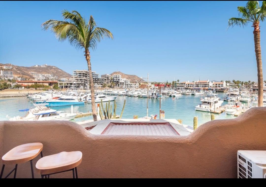 カボ・サン・ルーカス Marina Cabo Plaza Unit 107Aアパートホテル エクステリア 写真